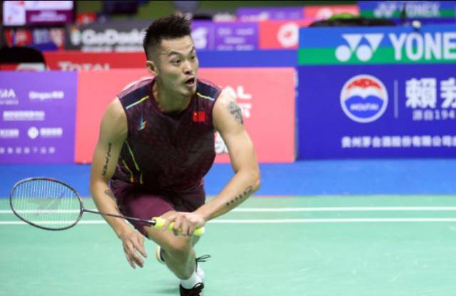 场和前锋线 场和前锋线