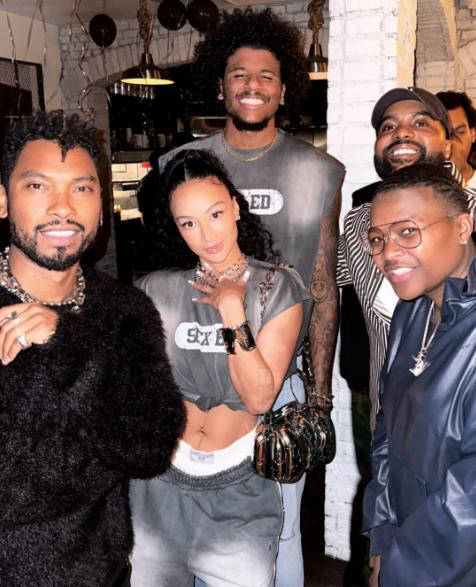 前者保证逆 前者保证逆